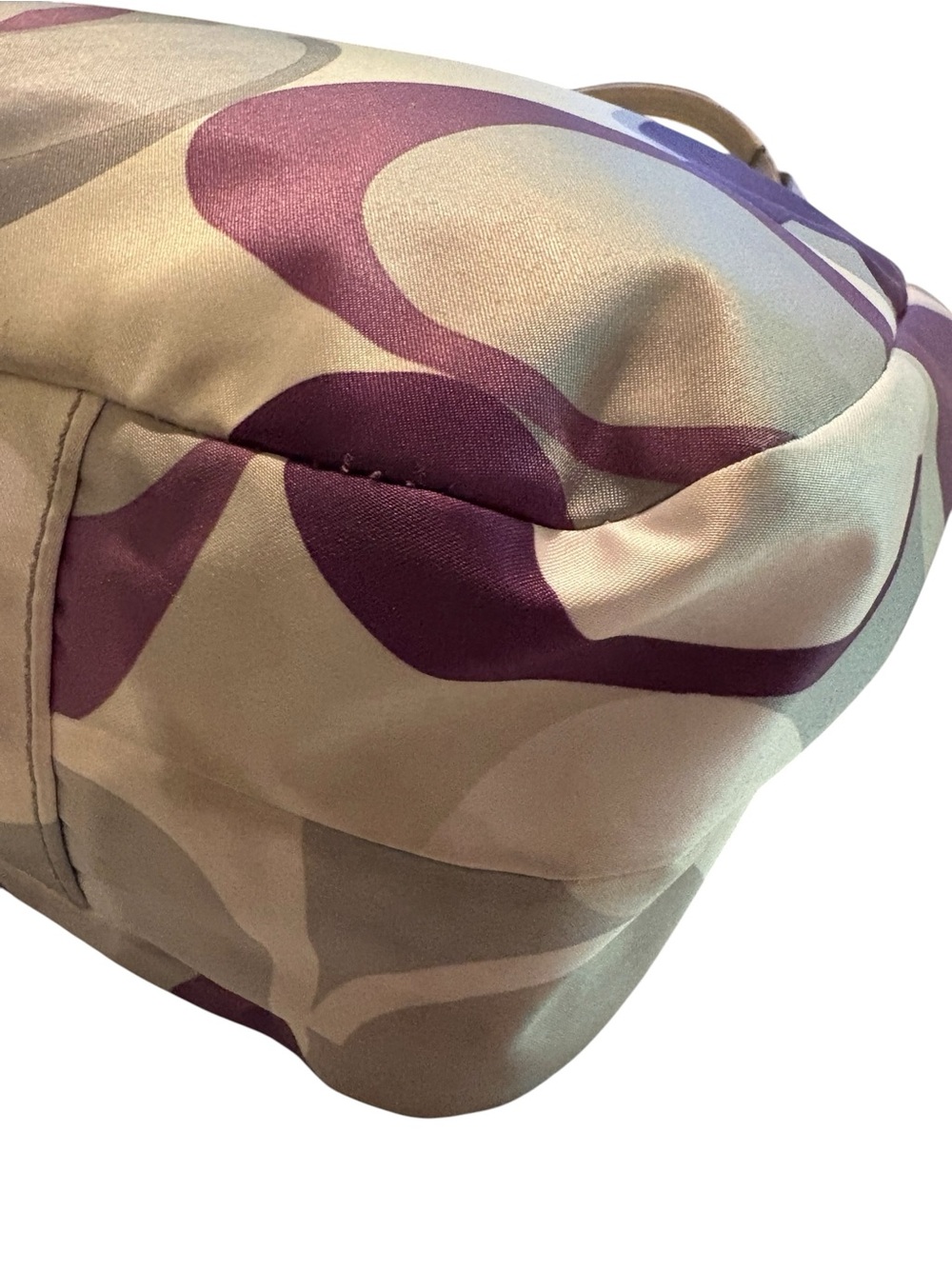 Coach Soho Scarf Print Hobo Bag (model F17406) 2011 - Picture 8 of 14
